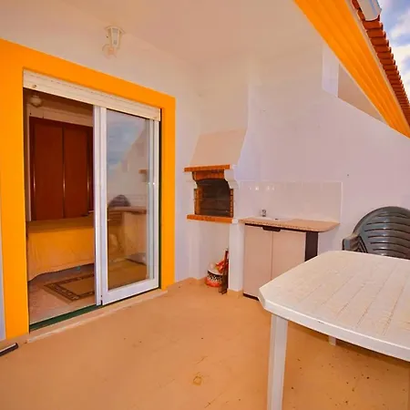 Estrada De, Urbanizacao,edificio Laranjal,apartment 18,vale Carro, 8200-596 Апартаменты