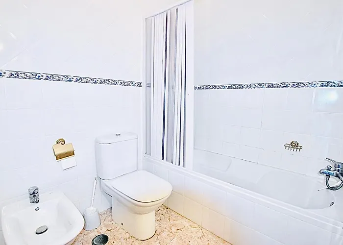 Estrada De, Urbanizacao,edificio Laranjal,apartment 18,vale Carro, 8200-596 Appartement Albufeira