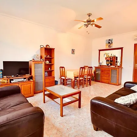 Apartmán Estrada De, Urbanizacao,edificio Laranjal,apartment 18,vale Carro, 8200-596 Albufeira
